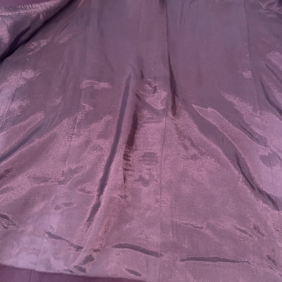Maroon blazer. Women's size 12. Great condition. - Picture 5 of 6